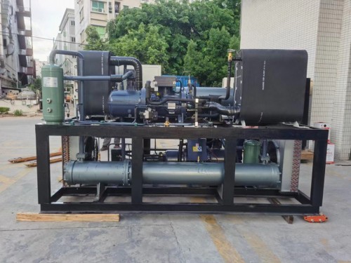 低温冷水机组的开启和关闭顺序