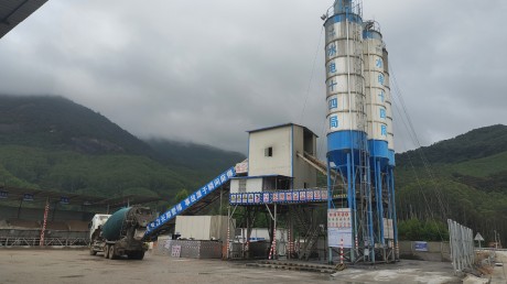 搅拌站冷水机工程安装案例